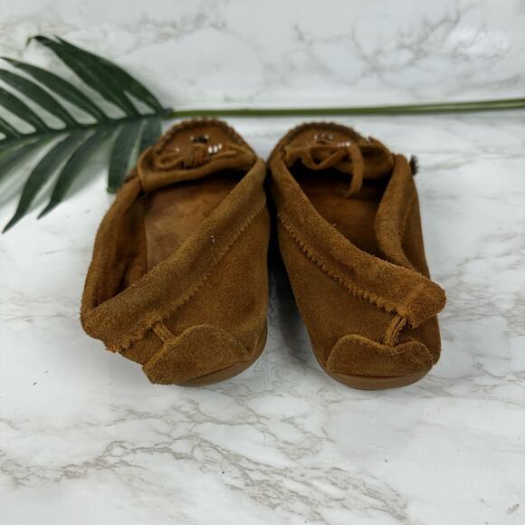 MINNETONKA Kiltie Brown Suede Moccasin  Loafers Beaded Thunderbird size 8 - Picture 4 of 8